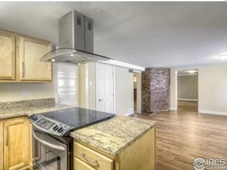 613 Pine St #1 — Photo 8