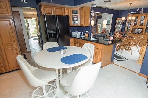 28 Blueberry Lane Kitchen