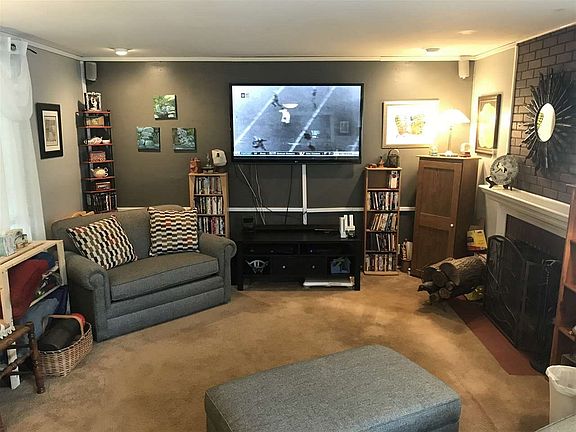3rd image of 2612 Southridge Dr