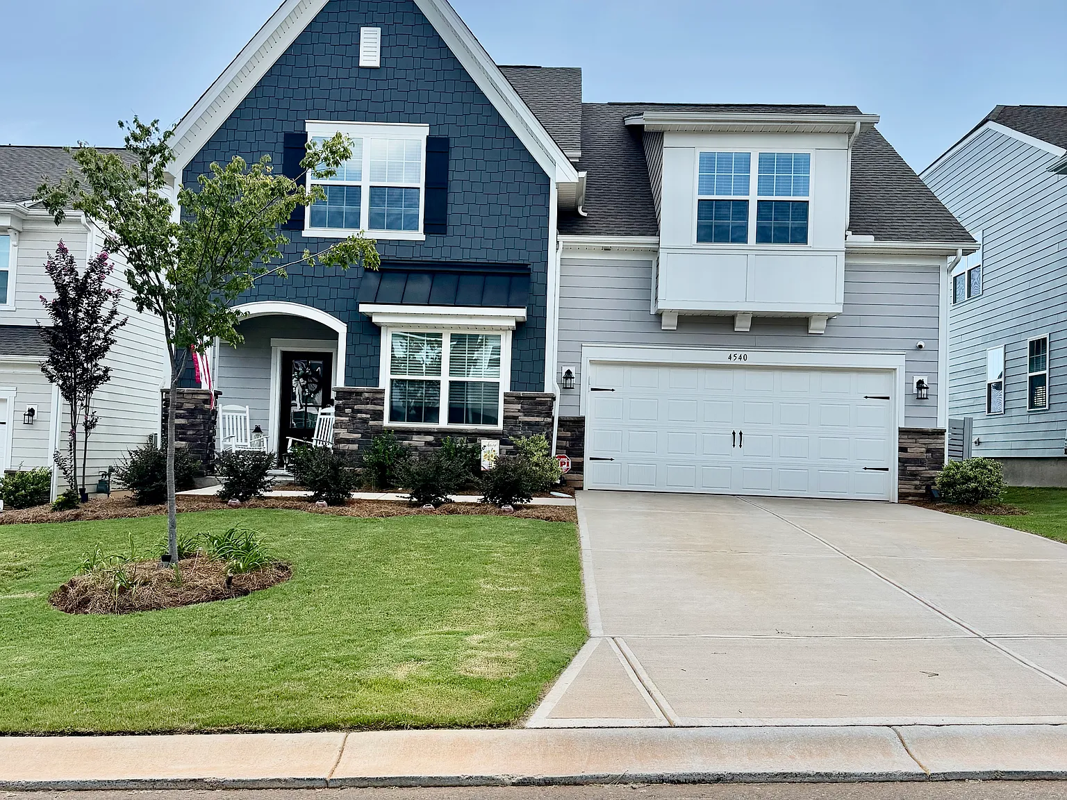 4 bed, 2801 sqft, $3,249 — Photo 1