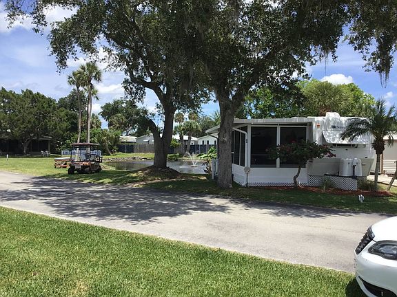 4th image of 820 Barnes Blvd #D26