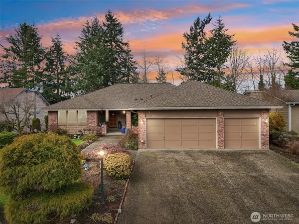 32333 11th Avenue SW, Federal Way, WA 98023