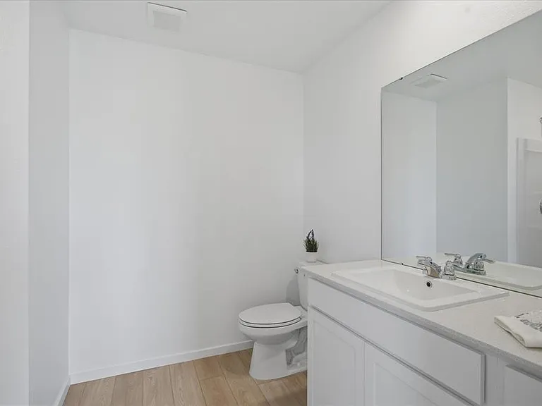 862 Lynx St — Photo 15
