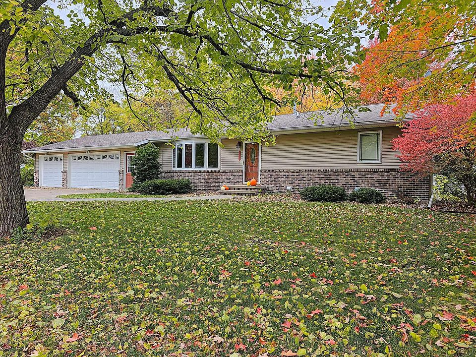 1st image of 111 Baker Dr