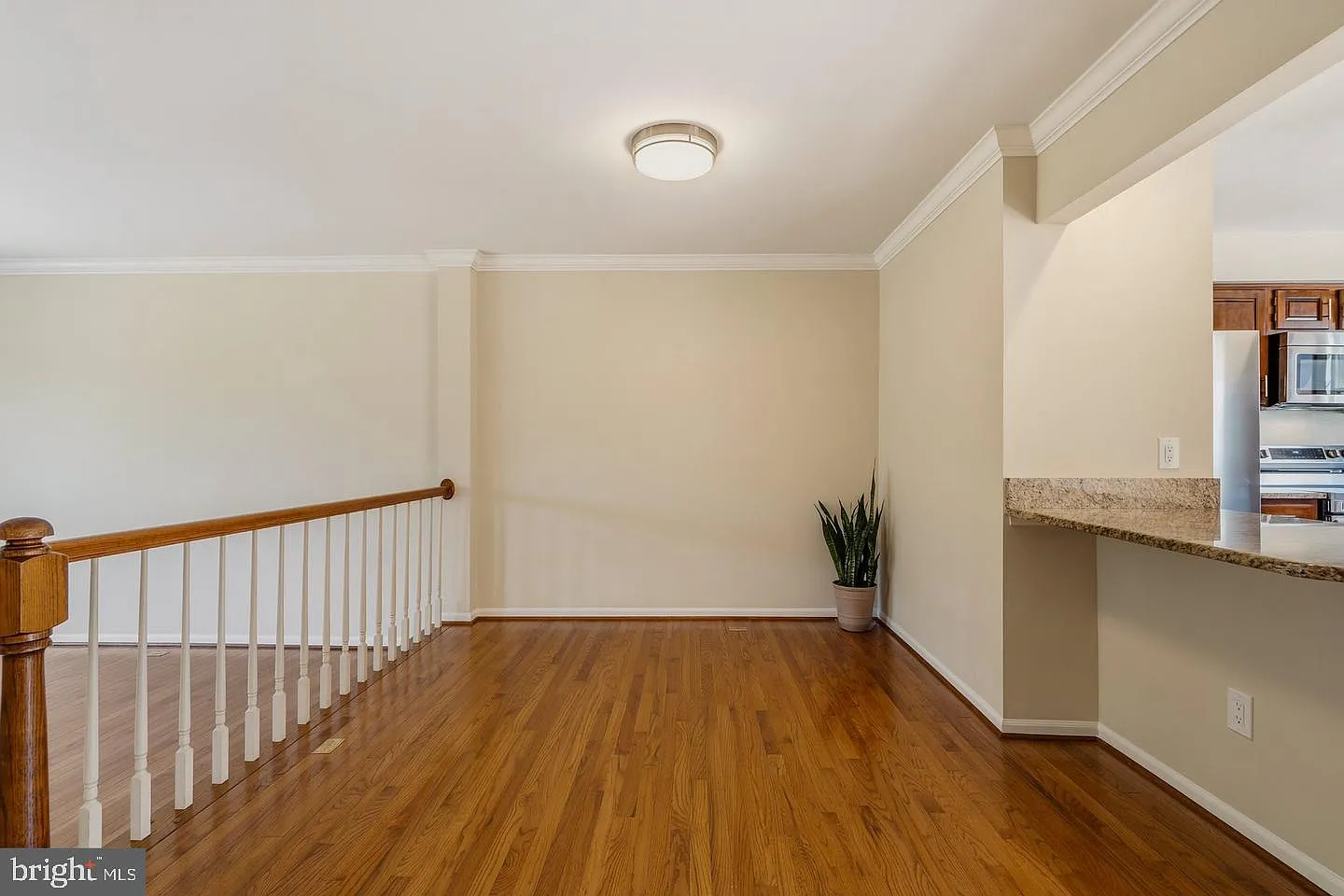 3 bed, 2.5 bath, 1756 sqft, $2,900 — Photo 4