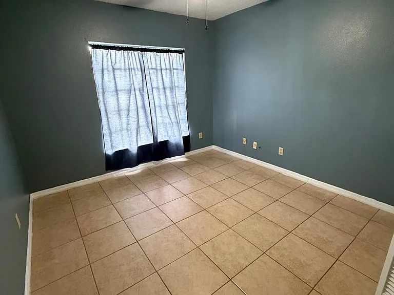 1462 Melshire Ave — Photo 19