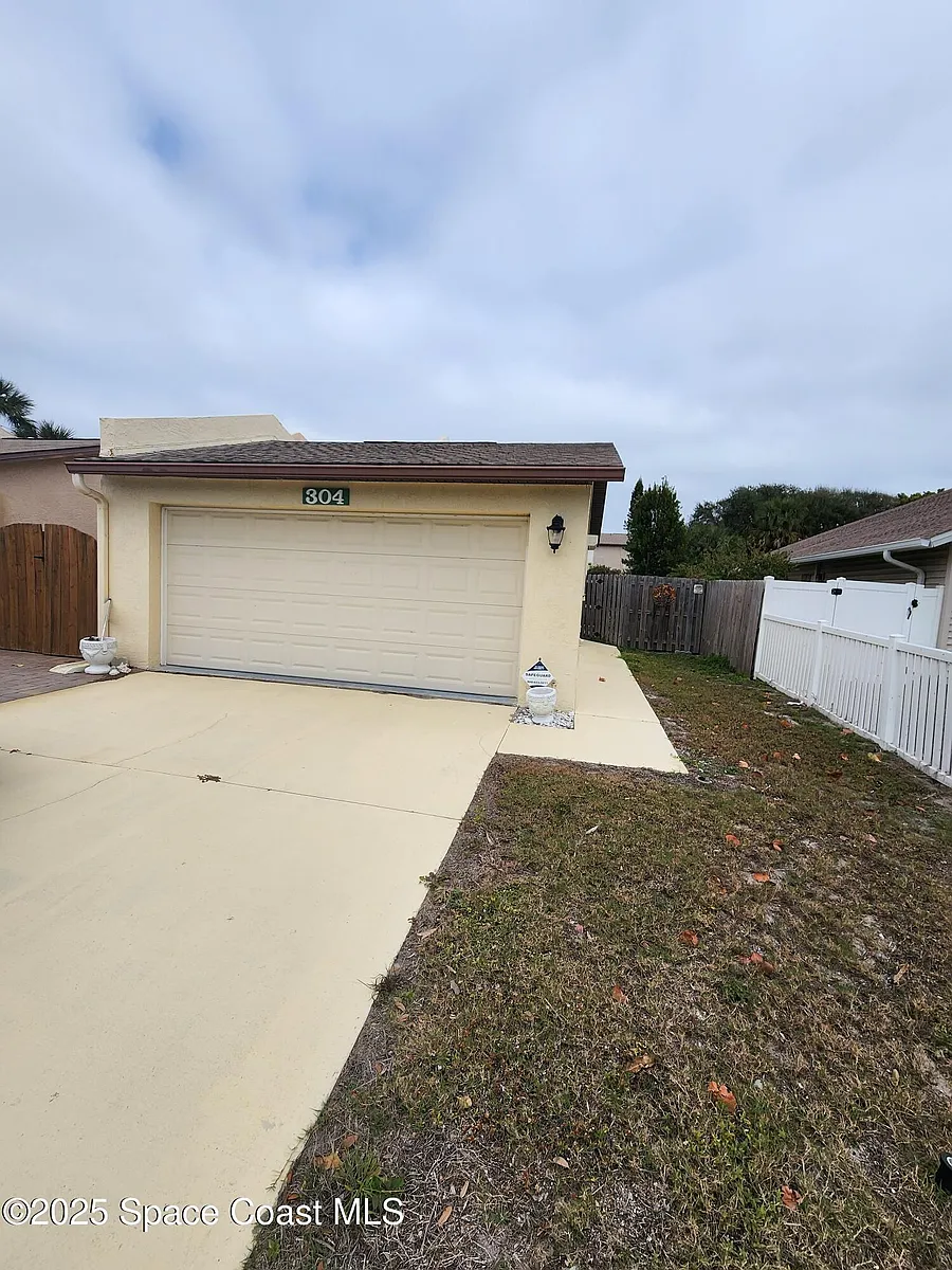 Photo 2 of 41 - 304 Wilson Ave - Cocoa Beach, FL Building Photo - 304 Wilson Ave