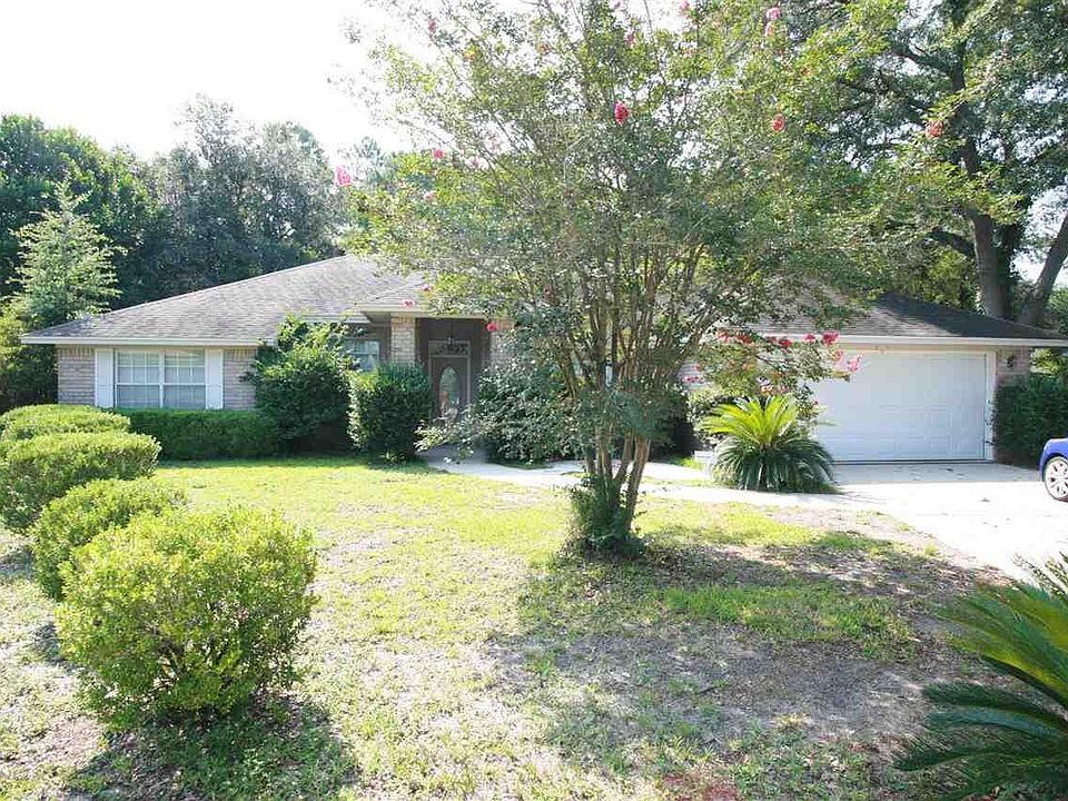 1st image of 504 Long Lake Dr
