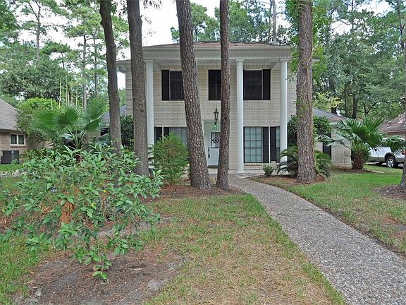 2nd image of 2031 Lakeville Dr