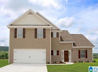 405 Farmhouse Ln, Springville, AL 35146