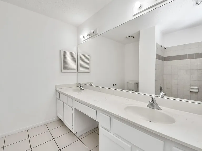 15534 Weldon Dr — Photo 26