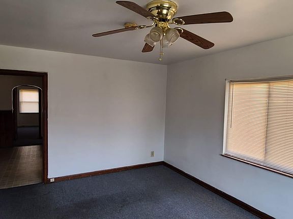 2nd image of 3035 Cleinview Ave #4
