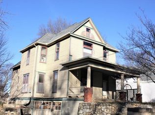 2605 Pacific St, Saint Joseph, MO 64507