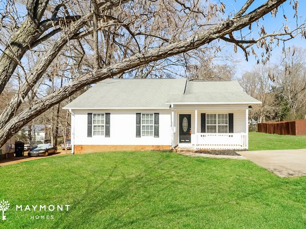 429 Merrygo Dr, York, SC 29745