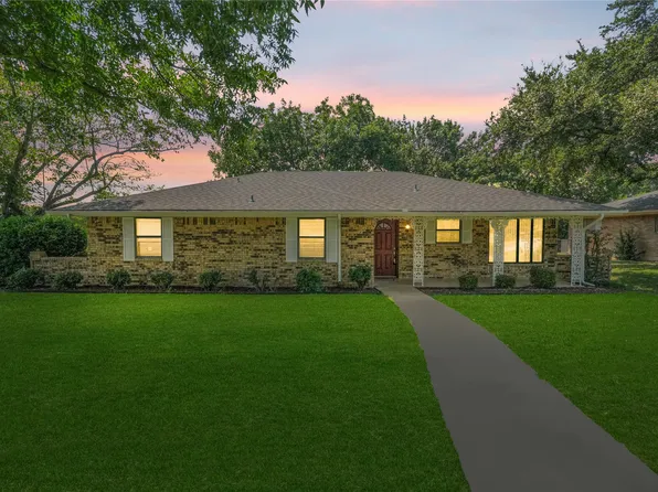 1223 Honor Cir, Desoto, TX 75115