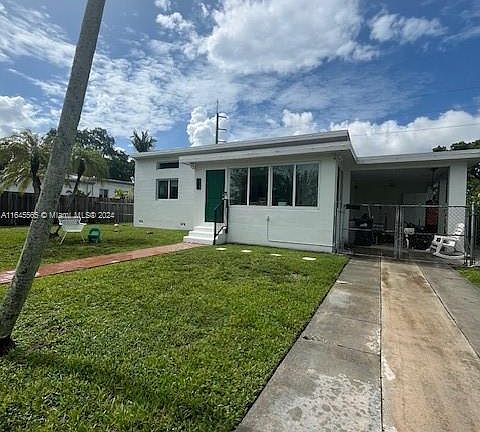 2nd image of 610 Quail Ave