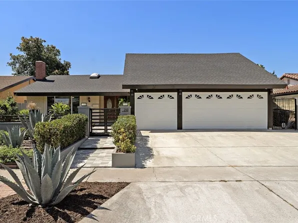210 W Alton Ave, Santa Ana, CA 92707
