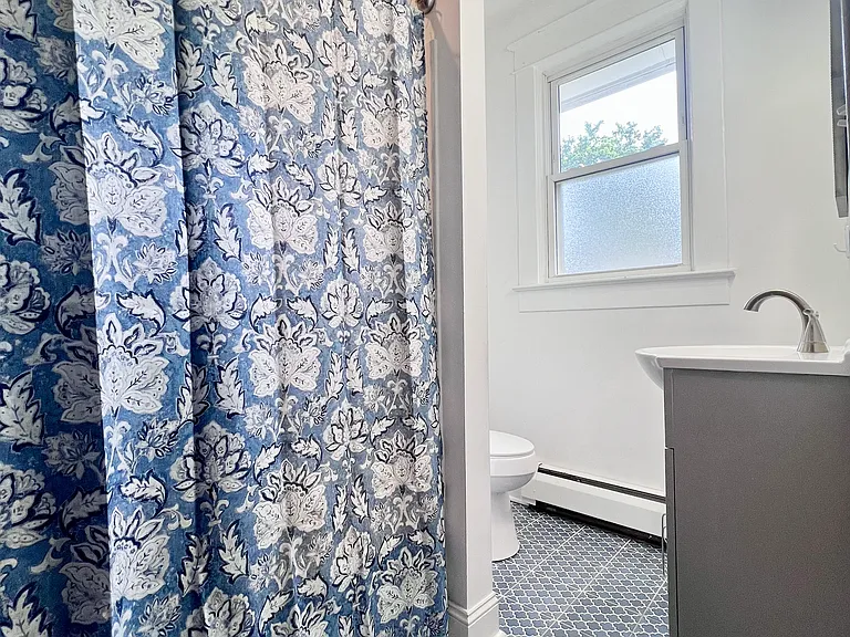 4 Tucker St — Photo 14
