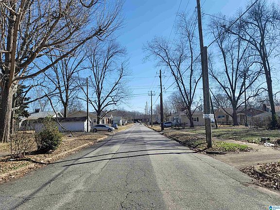 3rd image of 3401 Avenue F #1