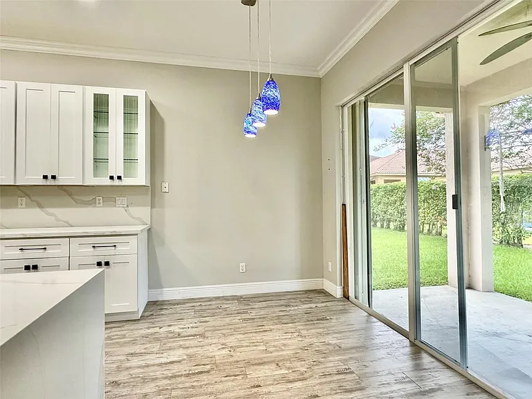 4109 W Whitewater Ave — Photo 8