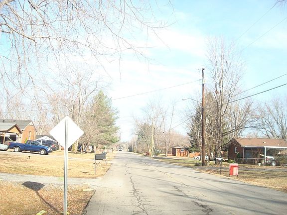5th image of 1510 Minerva Dr