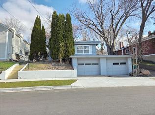 712 Maple St W, Stillwater, MN 55082
