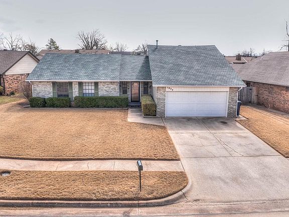 2nd image of 1024 Pruitt Dr