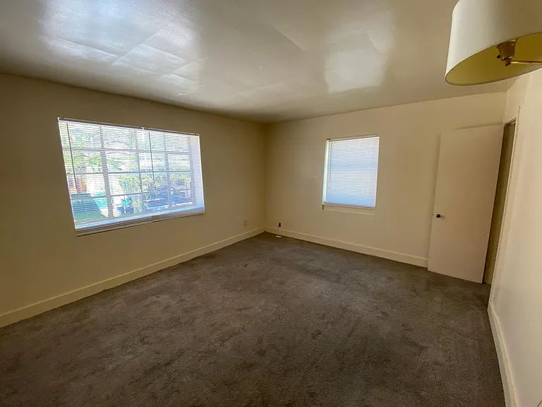 1229 S 4th St #11 — Photo 2