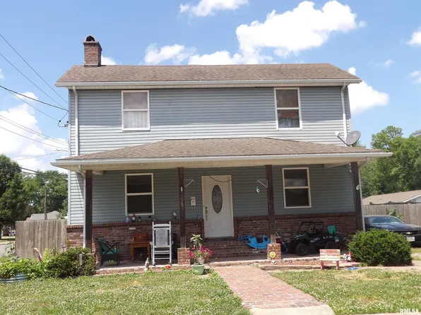 215 Brinley St, Benton, IL 62812
