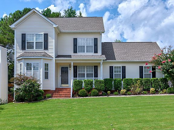 2nd image of 717 Midsummer Ln