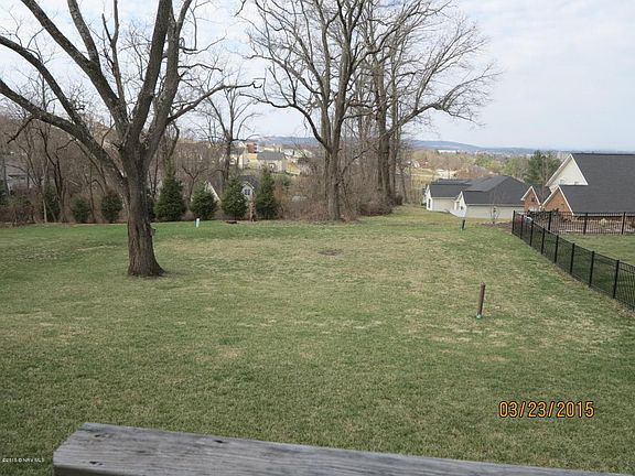 5th image of 404 Piedmont St #3