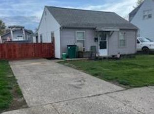 807 W Harvard St, Champaign, IL 61820