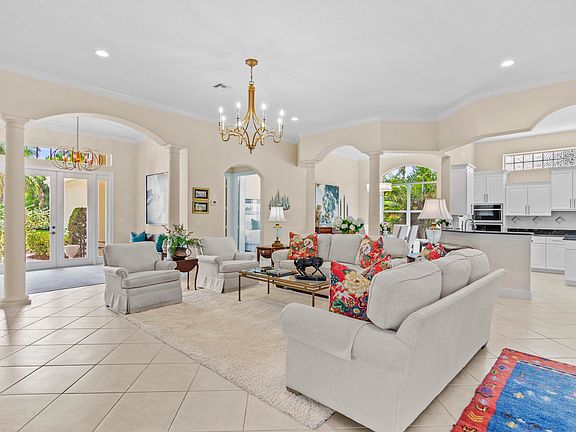 2nd image of 1453 W Island Club Sq
