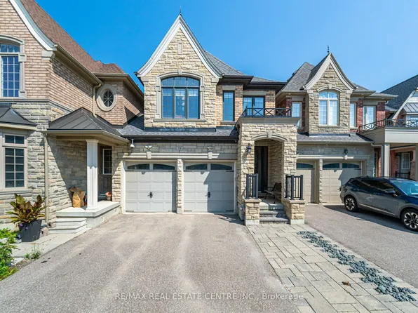 34 Alex Campbell Cres, King, ON L7B 0C2