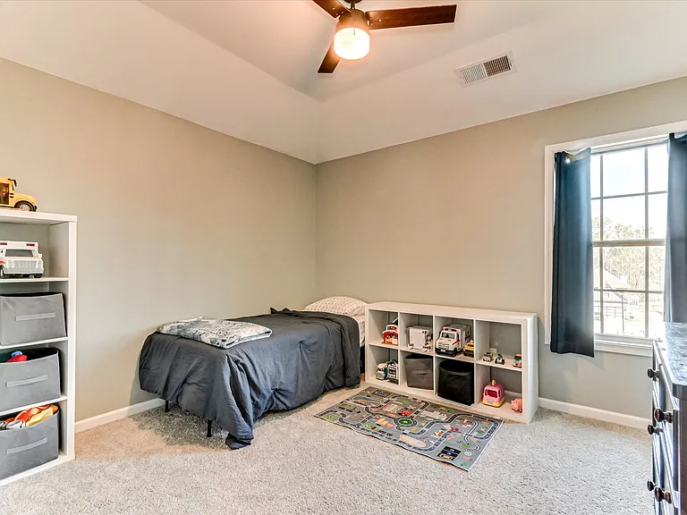 251 Haverford Dr — Photo 28