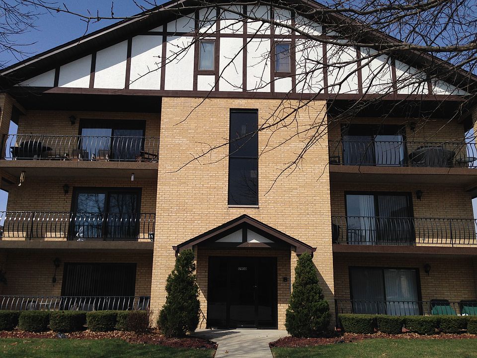1st image of 17950 Royal Oak Ct APT 3N