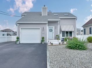 832 Laurel Blvd, Lanoka Harbor, NJ 08734