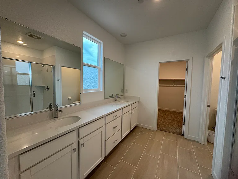 8143 Champart Cir — Photo 19