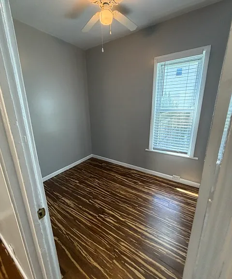 617 Fremont Ave NW — Photo 16