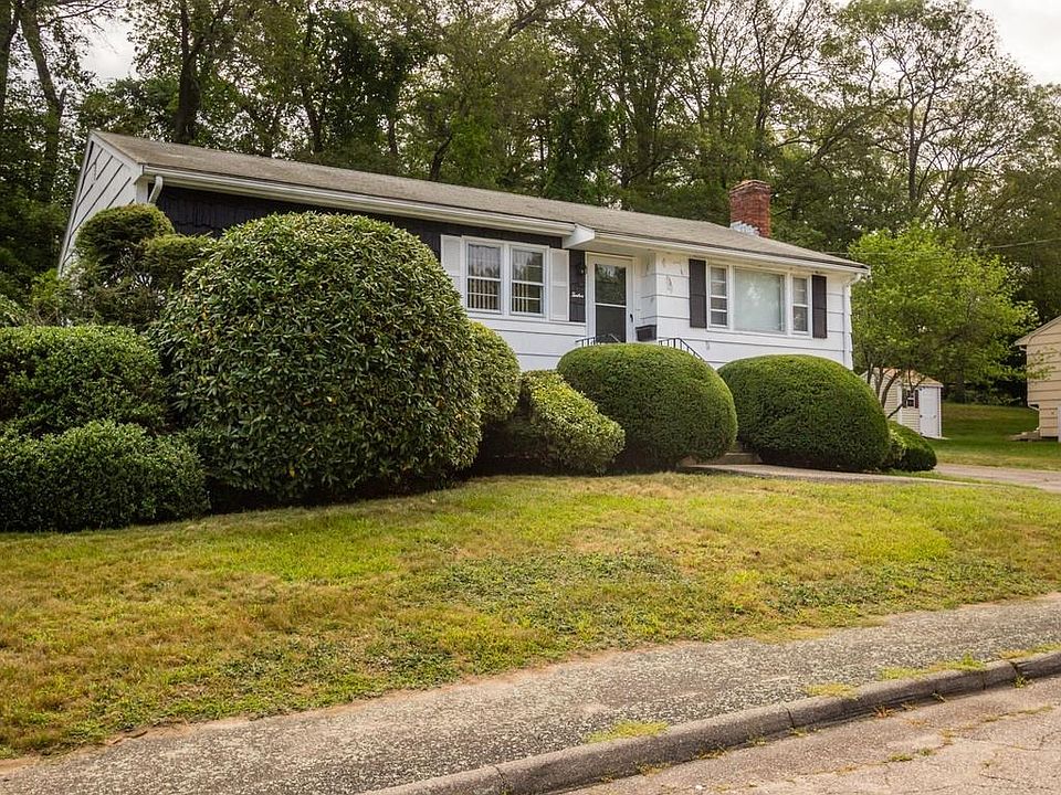 1st image of 12 McDonnell Dr