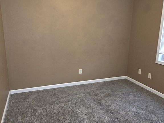3rd image of 1100 S Duncan St #6