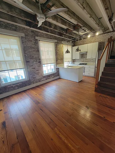 513 Conti St Photo 1