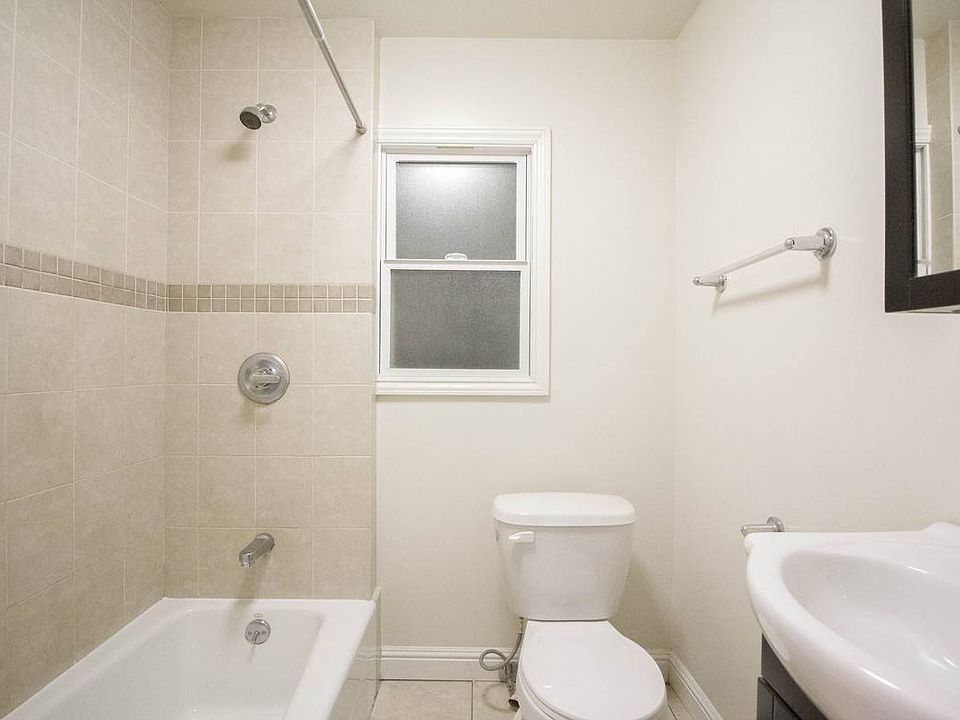 1st image of 1106 Bush St APT 306