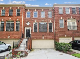 1117 Regal Oak Dr, Rockville, MD 20852