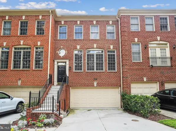 1117 Regal Oak Dr, Rockville, MD 20852