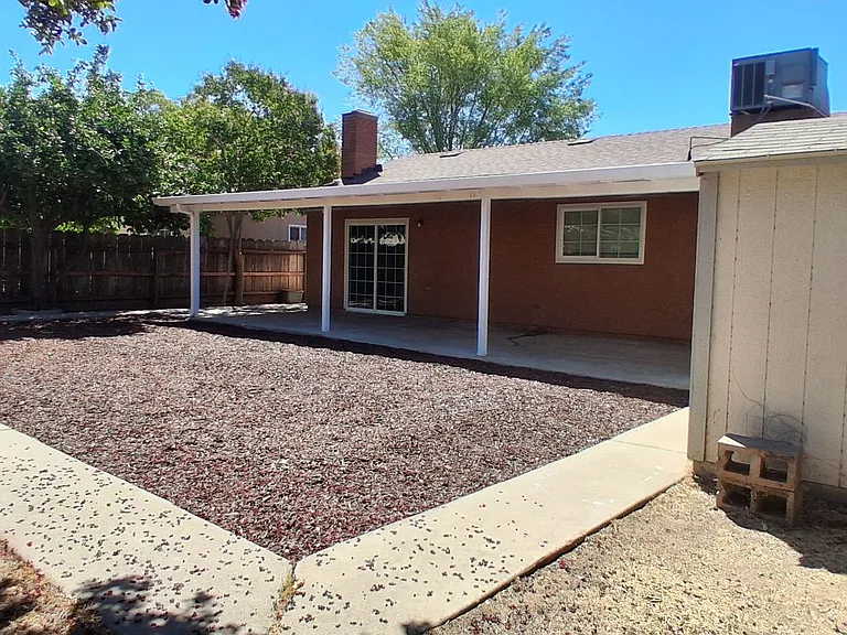 3013 Freedom Ln — Photo 12