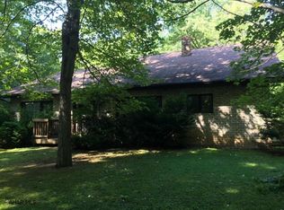 353 Cross Cove Rd, Roaring Spring, PA 16673