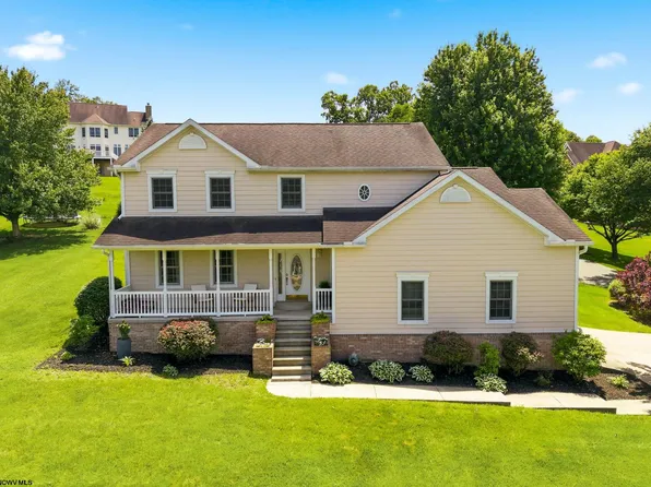 1017 Brettwald Dr, Morgantown, WV 26508