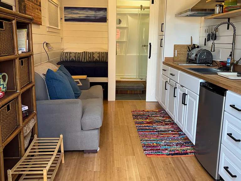 74 Cloman Ave #C — Photo 1