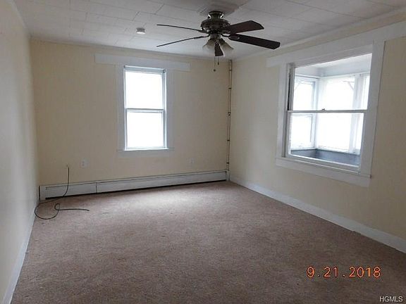 3rd image of 48 Wilkins St